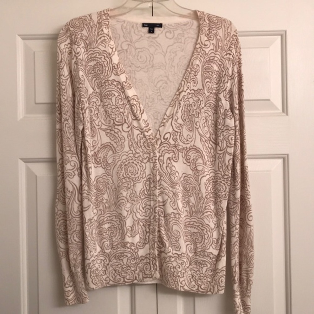💜 Tops 3/$15- add to bundle for price